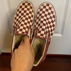 Size 9 maroon checkered vans